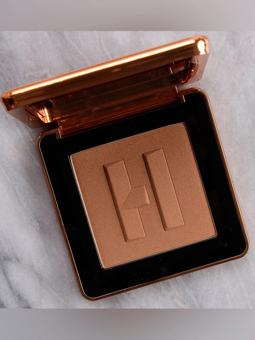 Haus Labs Power Sculpt Velvet Bronzer - Light Level 3